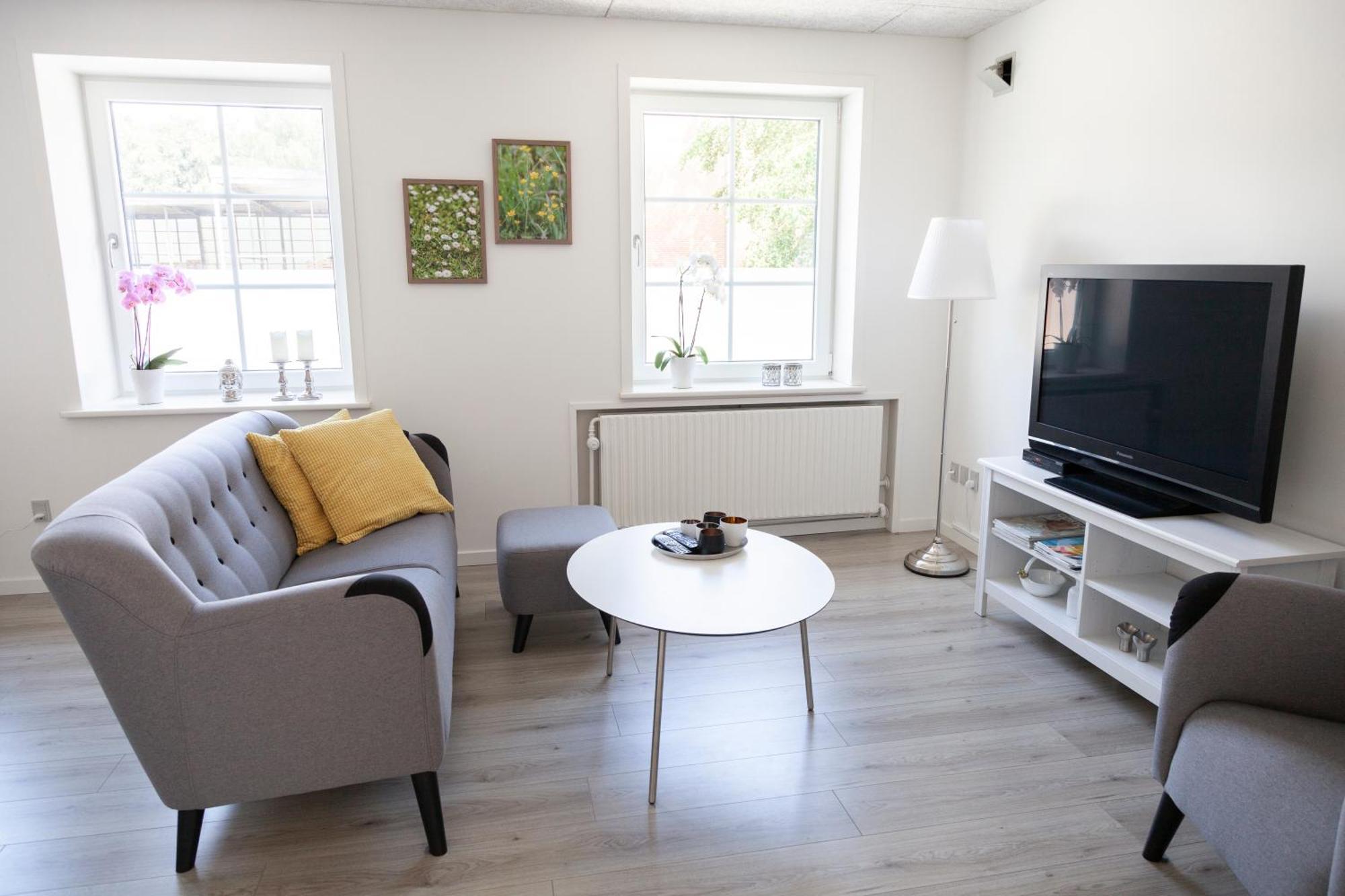 Like Home Holiday House 9 A Варде Стая снимка