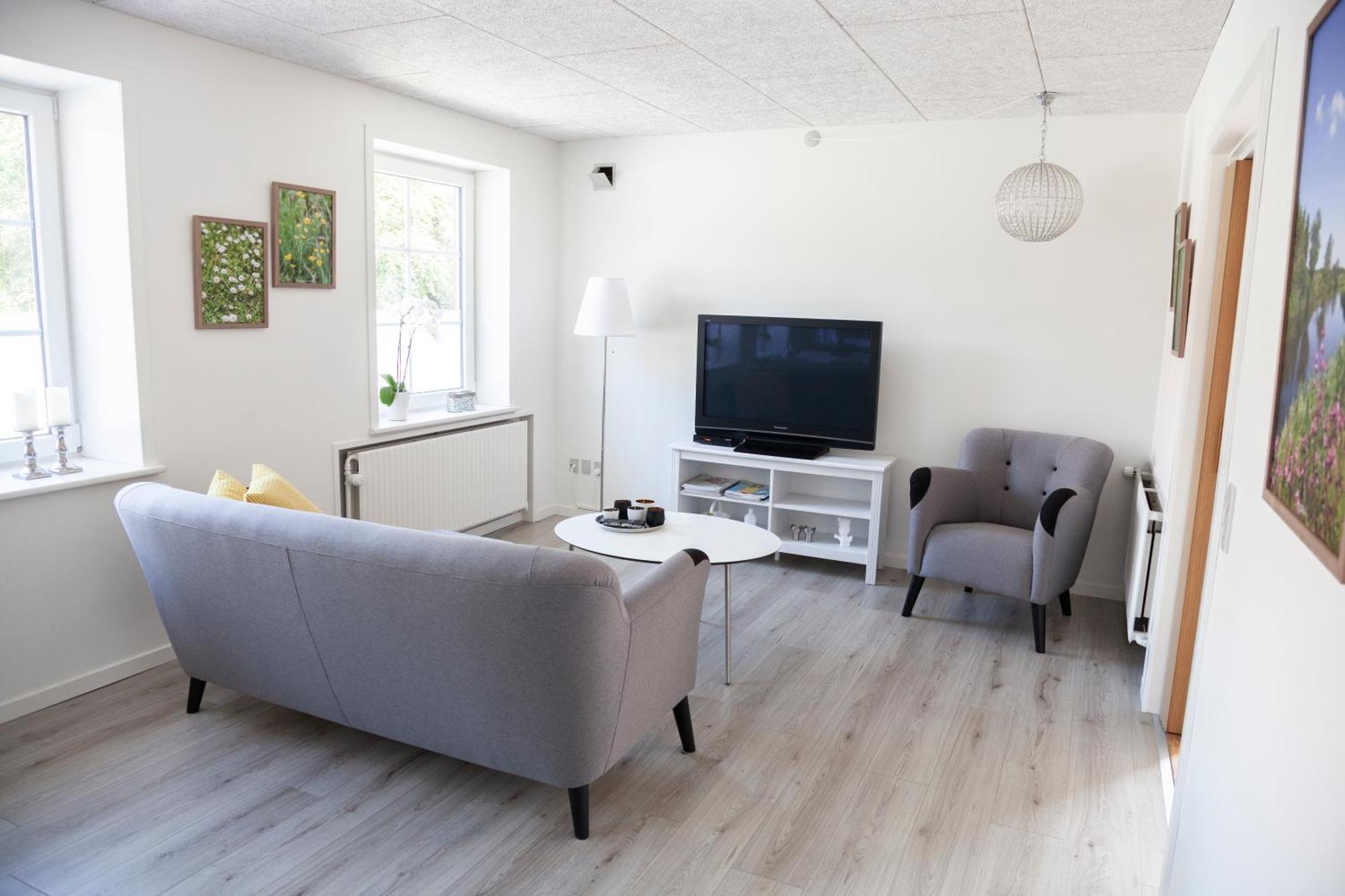 Like Home Holiday House 9 A Варде Стая снимка